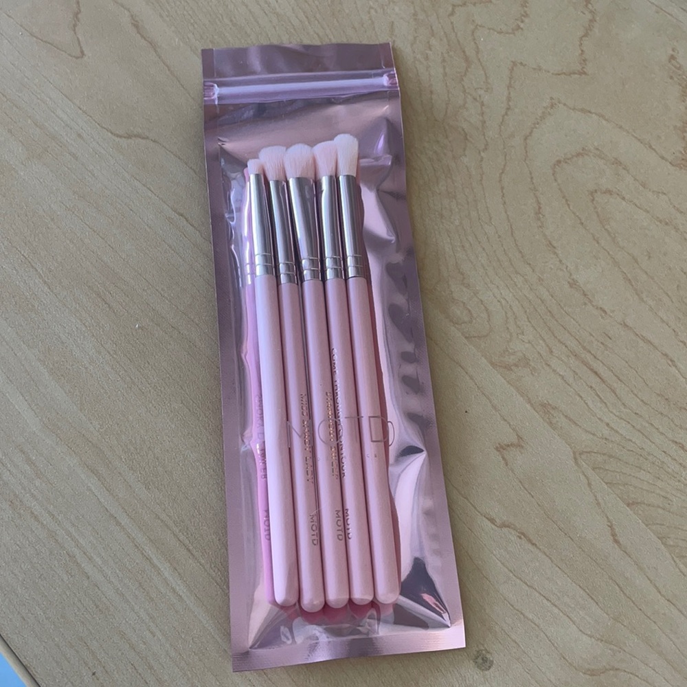 MOTD Makeup Eye shadow Brushes